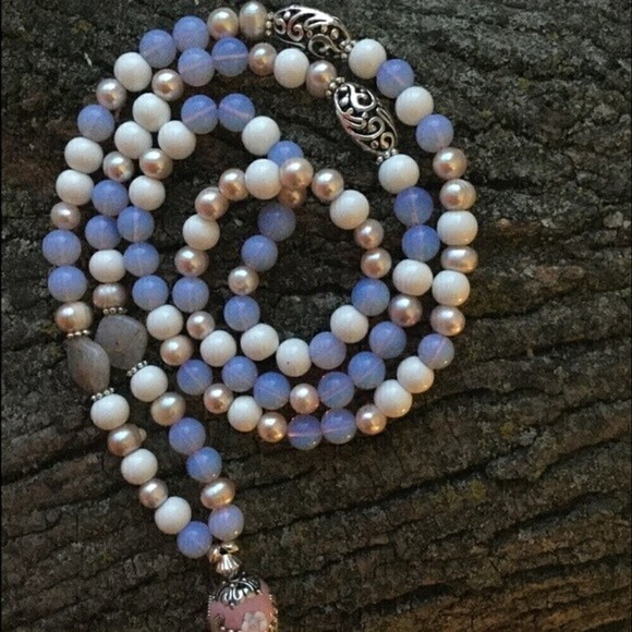 Rose Pearl Mala  Bead‎ 108 beads - Picture 3 of 6